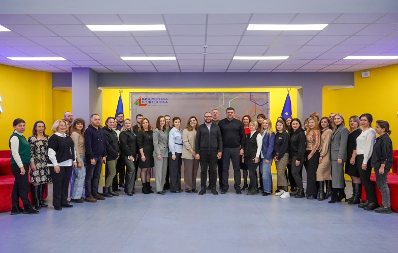 Тренінг для тих, хто допомагає дітям пережити травму